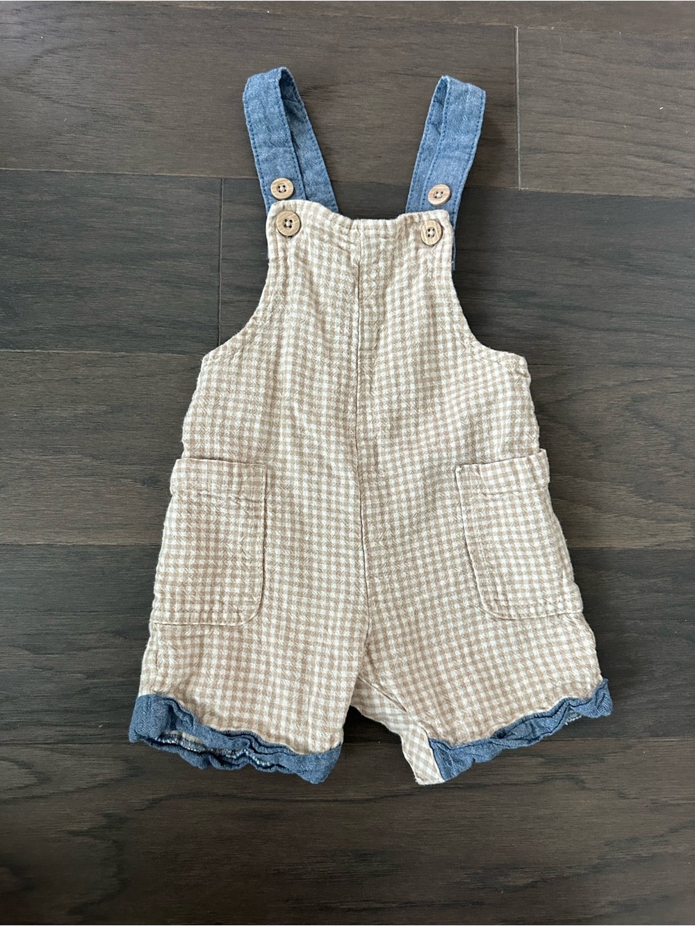 Levi's Beige Gingham Overalls with Chambray Blue Straps size 12 m